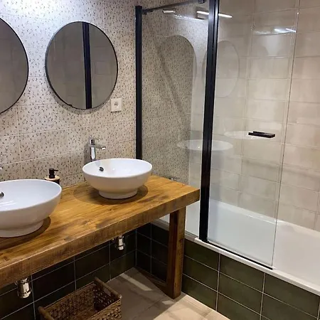 Santa Lucia * جيريز