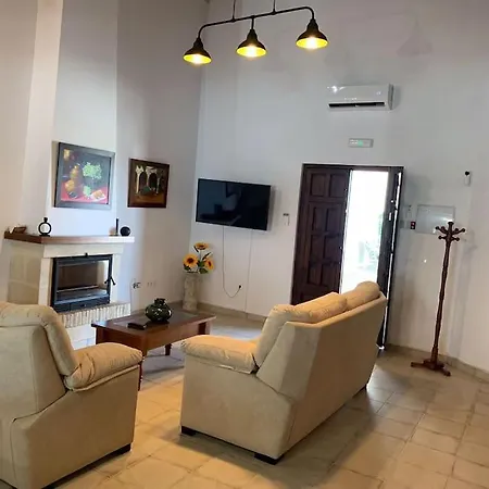 בית נופש Santa Lucia חרז